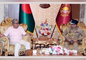 পুলিশকে সেবার মনোভাব নিয়ে কাজ করতে হবে : রাষ্ট্রপতি