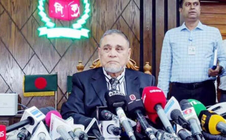 জাতিকে সুষ্ঠু ও সুন্দর ভোটের প্রতিশ্রুতি দিলেন সিইসি