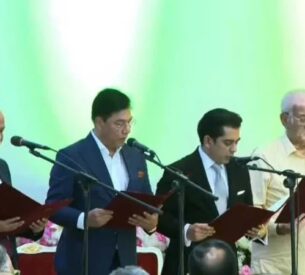নতুন ৪ মন্ত্রী ও ২ প্রতিমন্ত্রীকে শপথ পড়ালেন রাষ্ট্রপতি নতুন ৪ মন্ত্রী ও ২ প্রতিমন্ত্রীকে শপথ পড়ালেন রাষ্ট্রপতি